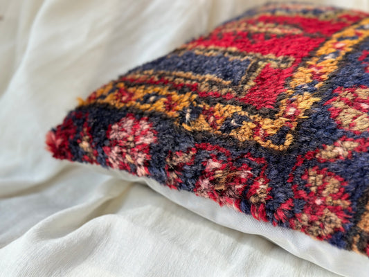 Vintage colorful cushion cover