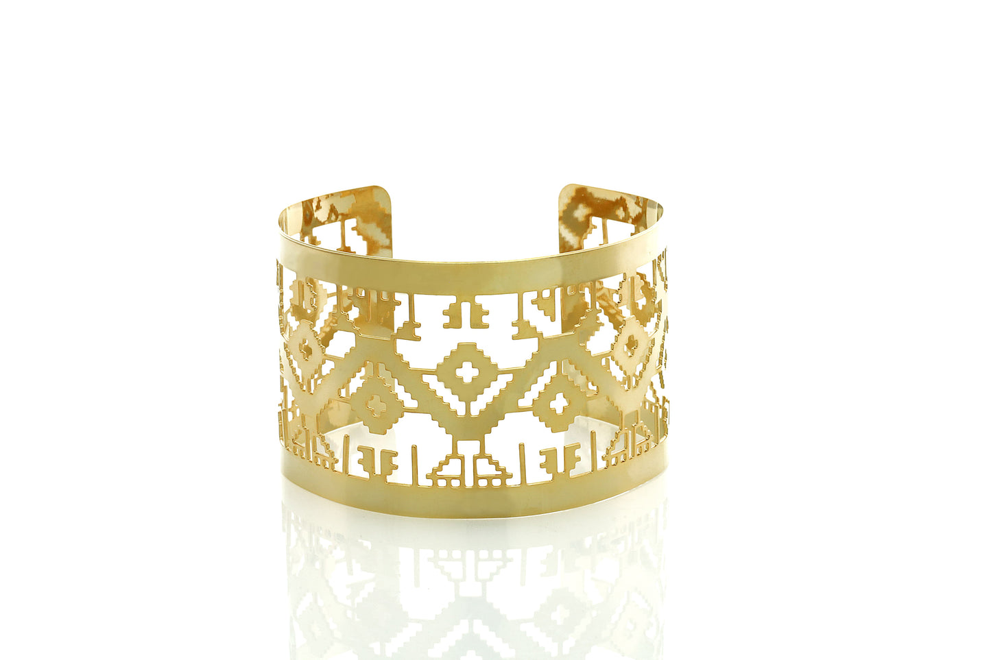 Gold-plated ‘Tatreez’ cuff