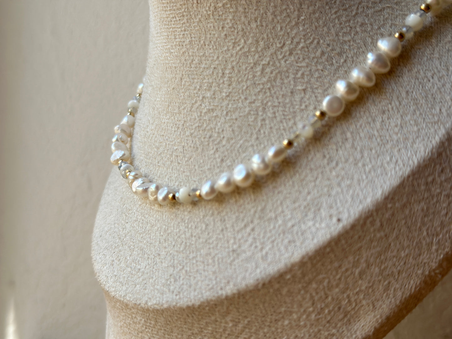 Aline pearl necklace