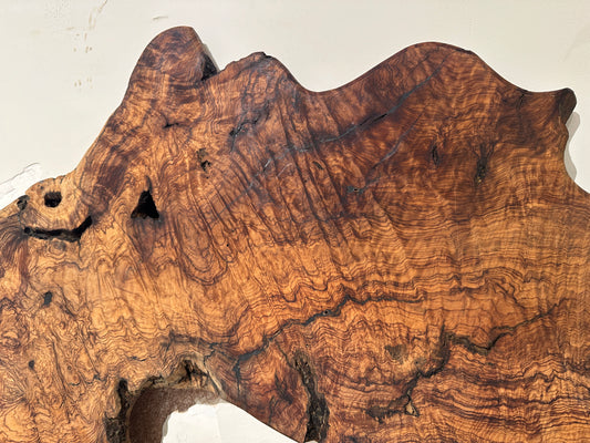 Olive Wood Master Piece Board